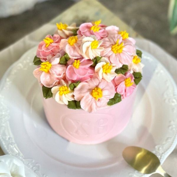 Торт на пасху чизкейк розовый #33 на заказ в Москве, купить кг за 5500.00 ₽