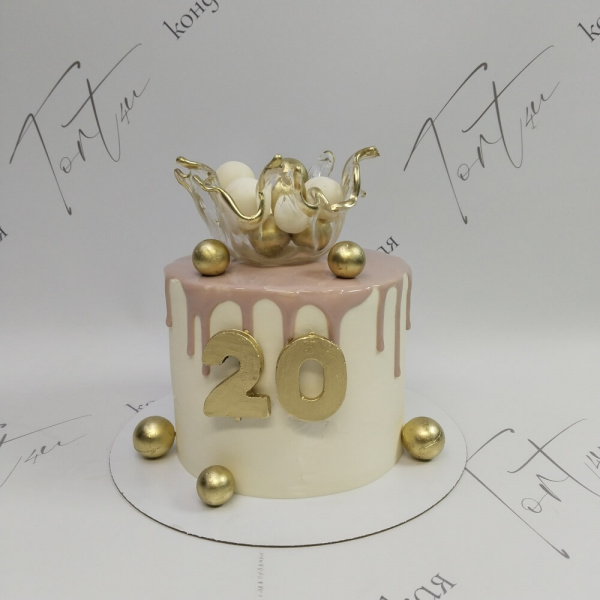 Торт с золотыми шарами на 20 лет - 2916 на заказ в Москве, купить 2кг за 6600.00 ₽