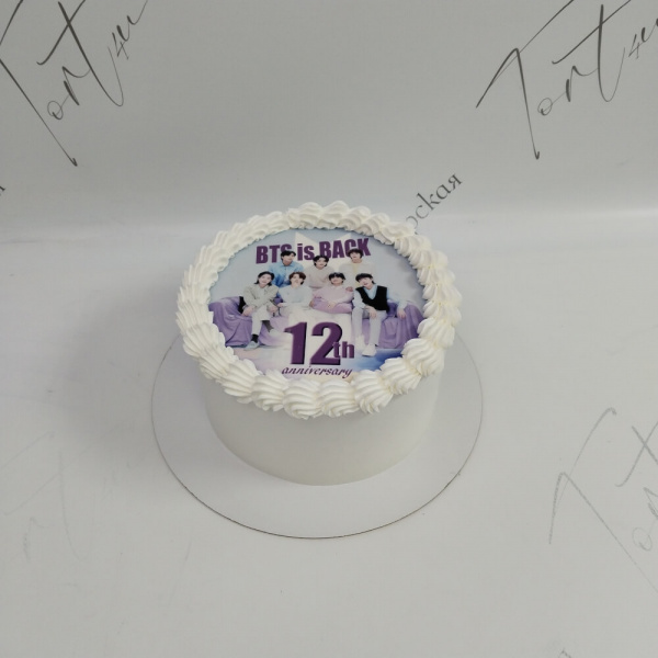 Торт BTS на 12 лет - 1438 на заказ в Москве, купить 1кг за 2200.00 ₽