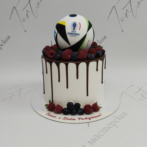 Торт Футбол EURO 2024 для фаната - 5958 на заказ в Москве, купить 2кг за 5900.00 ₽