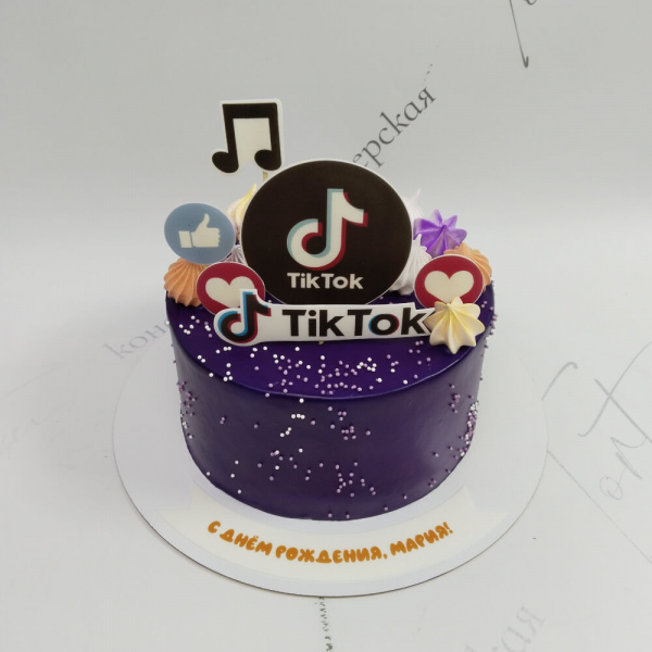 Торт TikTok на 14 лет девочке - 5999 на заказ в Москве, купить 1кг за 2900.00 ₽
