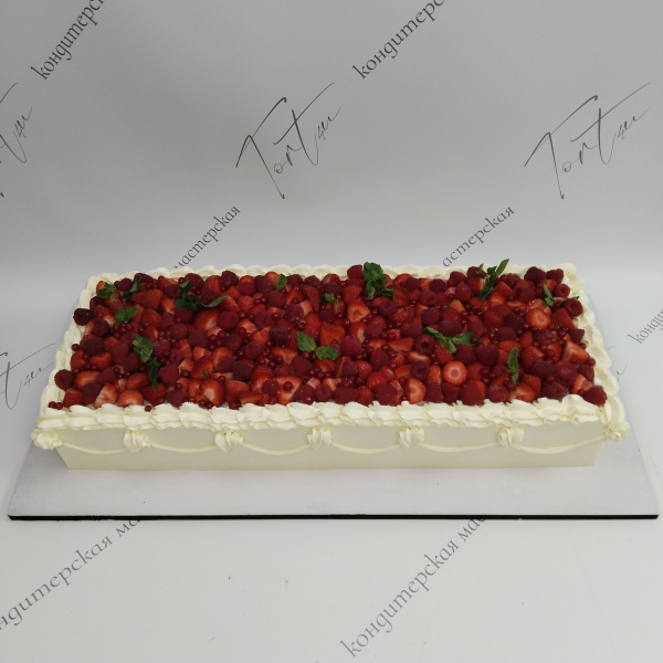 Торт с ягодами для свадьбы - 2946 на заказ в Москве, купить 10кг за 31900.00 ₽